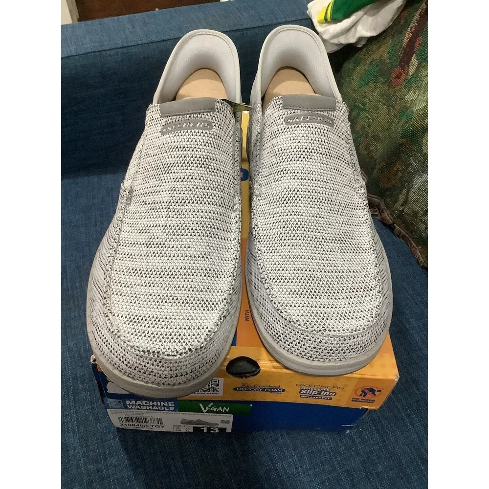 Skechers hands free